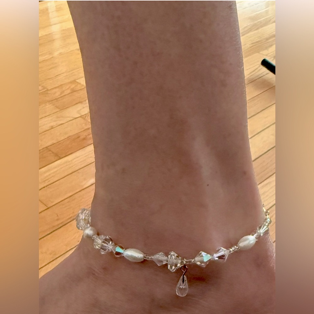 Elegant Ankle Bracelet, 9 1/2”, Crystal & Pearl, New